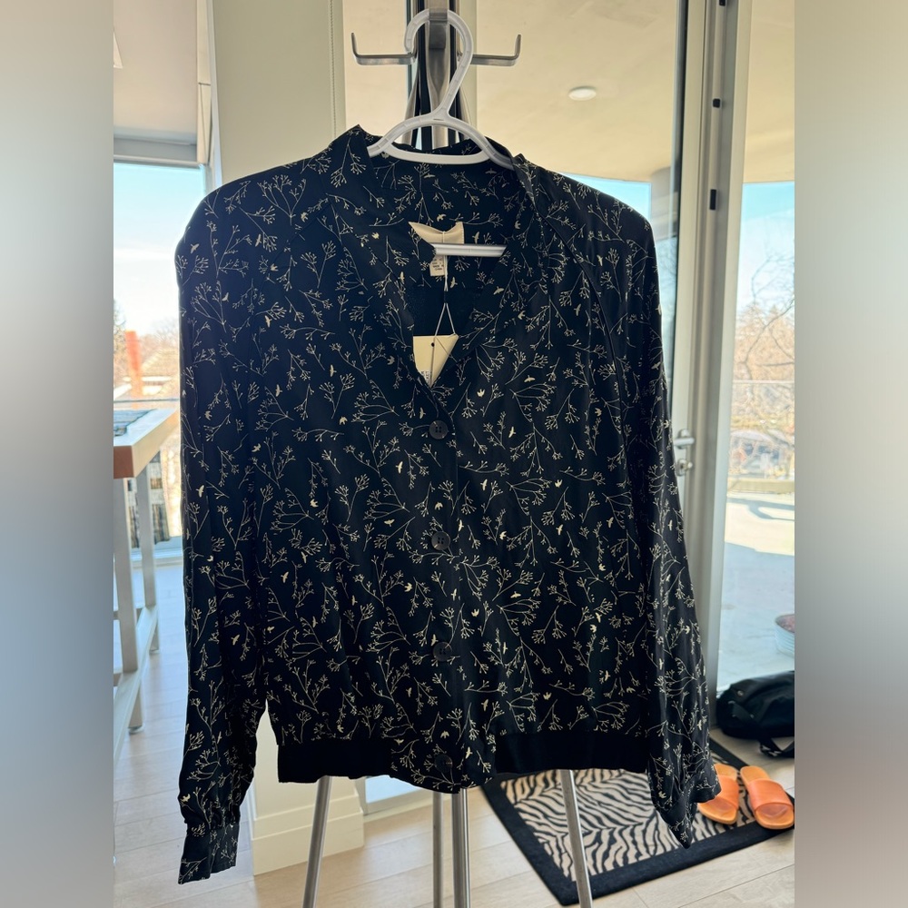 The Korner Charlotte Jacket, size L